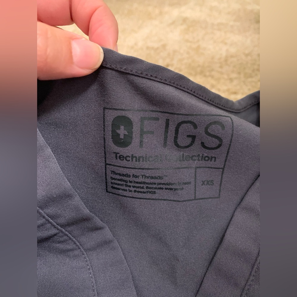 Figs Technical Collection Scrub Set - Picture 2 of 6